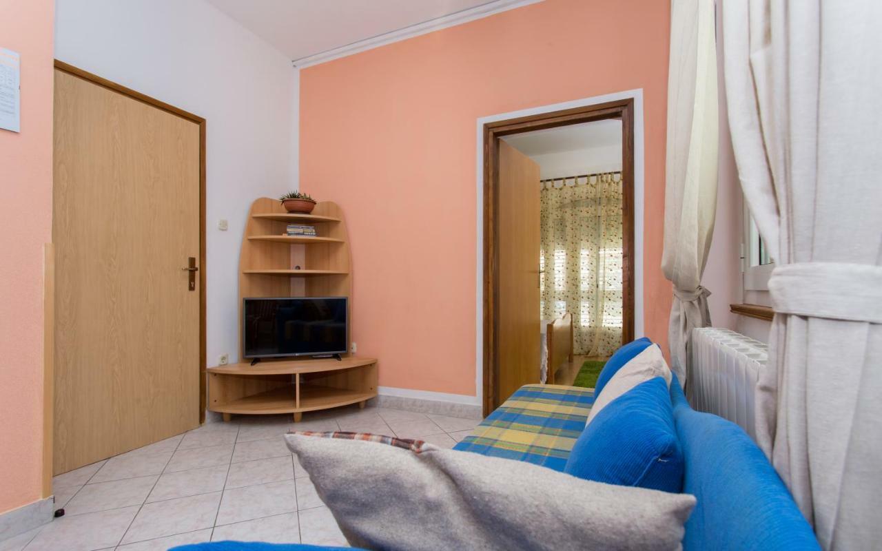 Apartments Luka 2 Baška Buitenkant foto