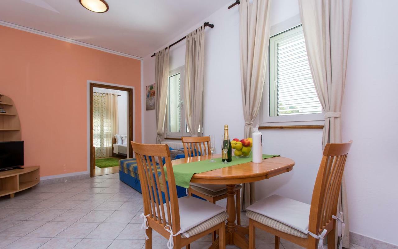 Apartments Luka 2 Baška Buitenkant foto